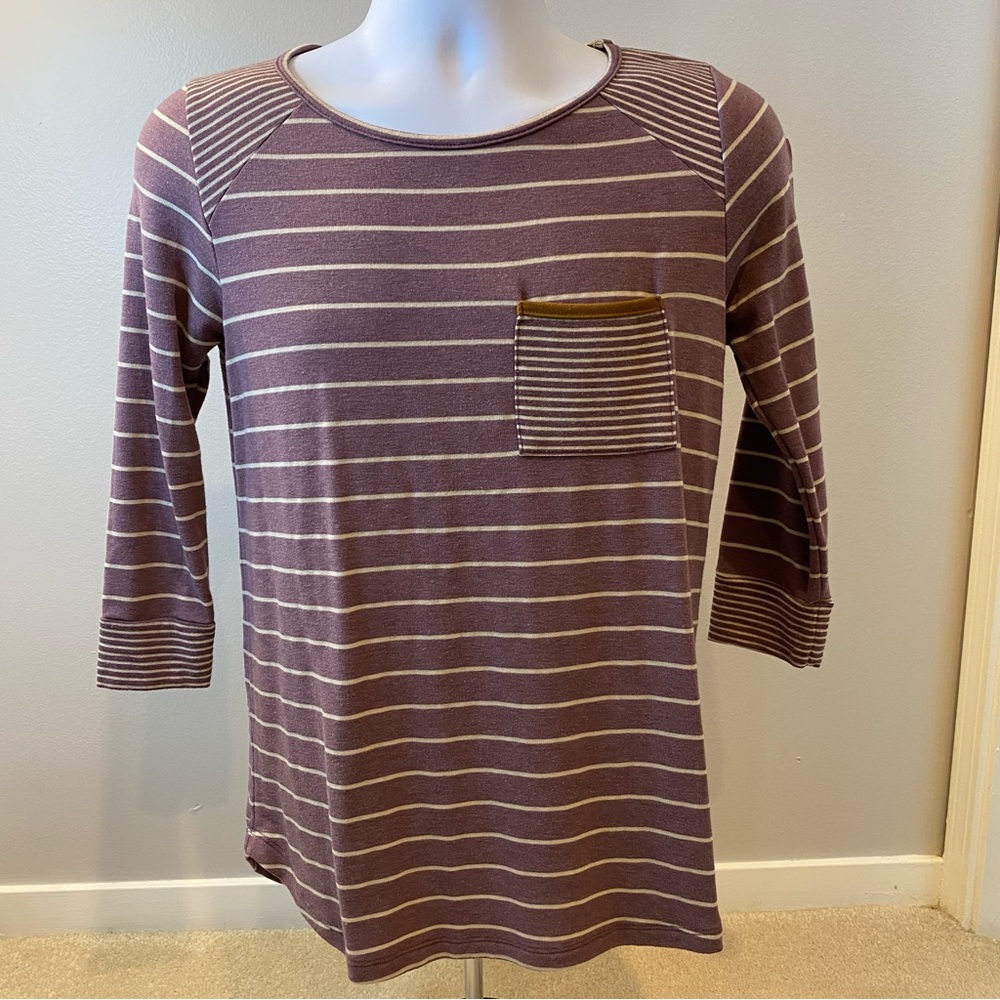 Pink Clover Striped Purple and Cream 3/4 Sleeve Top - Small